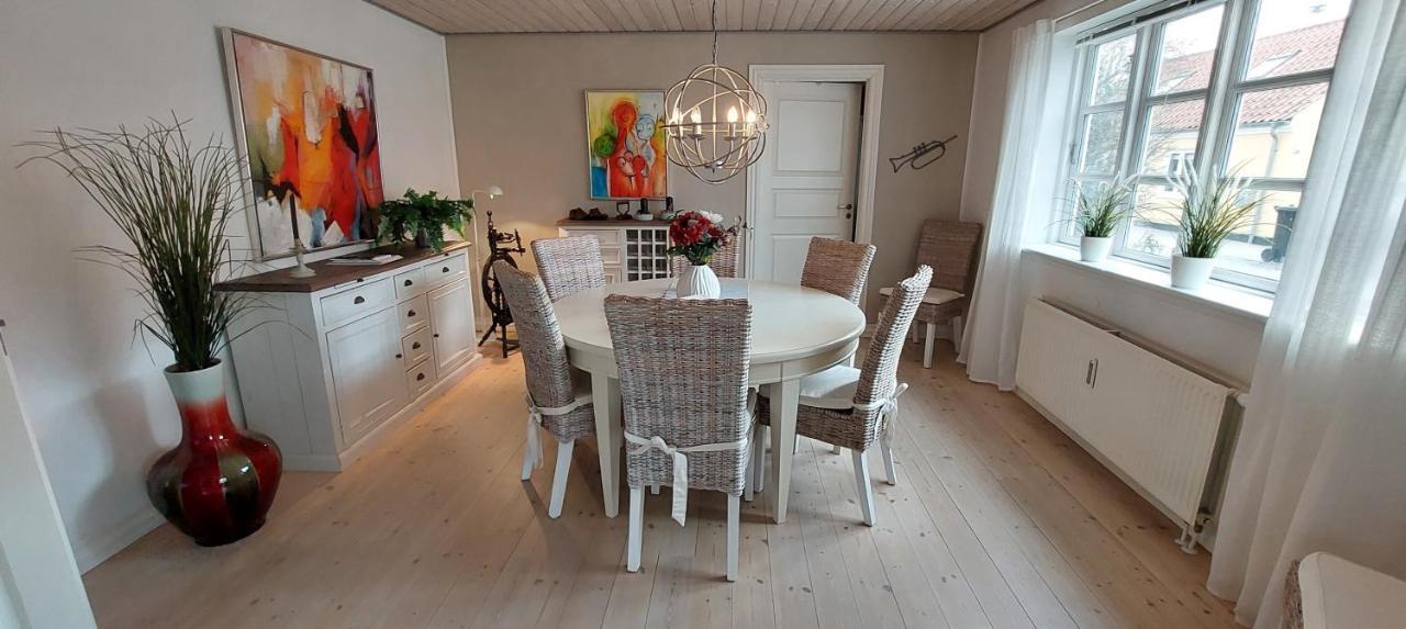 Toftegarden Guesthouse - Apartments & Rooms Скаген Екстериор снимка